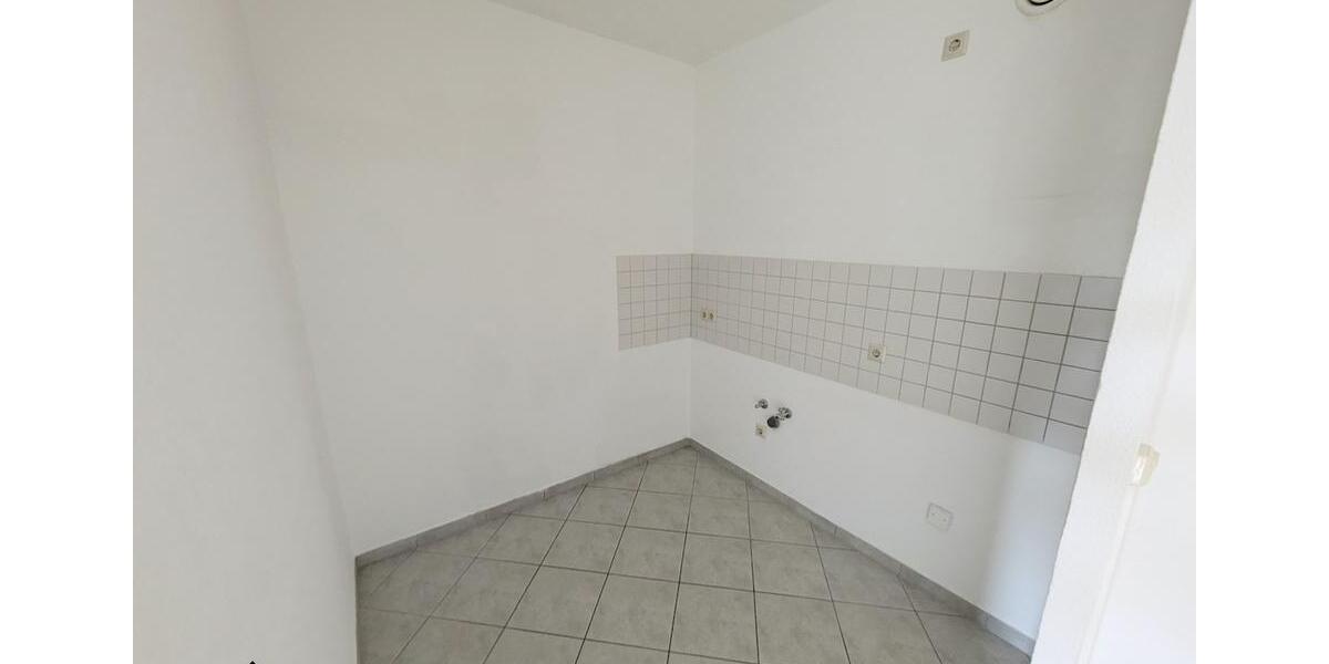 Etagenwohnung Chemnitz Kapellenberg - 4 Zimmer, 70 m&sup2;, 350&euro; | Angebot:26321586