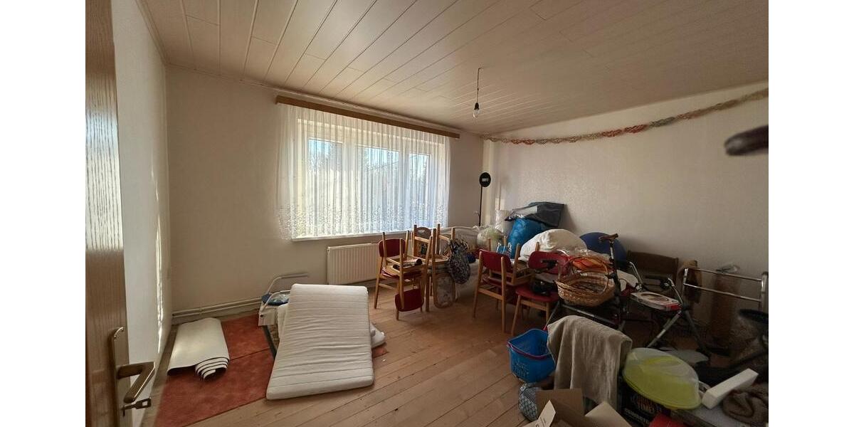 Mehrfamilienhaus, Wohnhaus Burgstädt - 299.000&euro; | Angebot:25901524