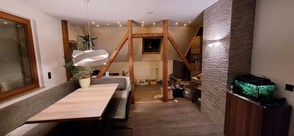 Dachgeschoßwohnung Oelsnitz (Erzgebirge) - 4 Zimmer, 72 m&sup2;, 550&euro; | Angebot:26227355