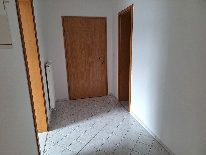 Etagenwohnung Chemnitz Kapellenberg - 2 Zimmer, 74 m&sup2;, 480&euro; | Angebot:26338024