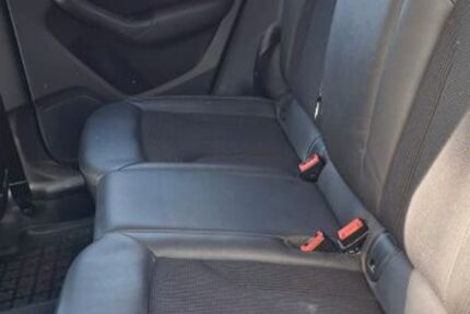 Audi Q3 102.000 km 11.950 &euro; Hohenstein Ernstthal 09337