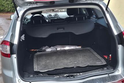 Ford Mondeo 207.425 km 6.100 &euro; Gornau 09405