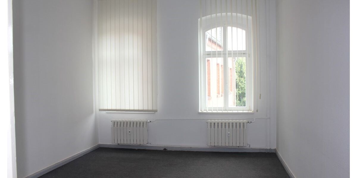 BüroGewerberäume im historischen Postamt von Hainichen 4 zimmer