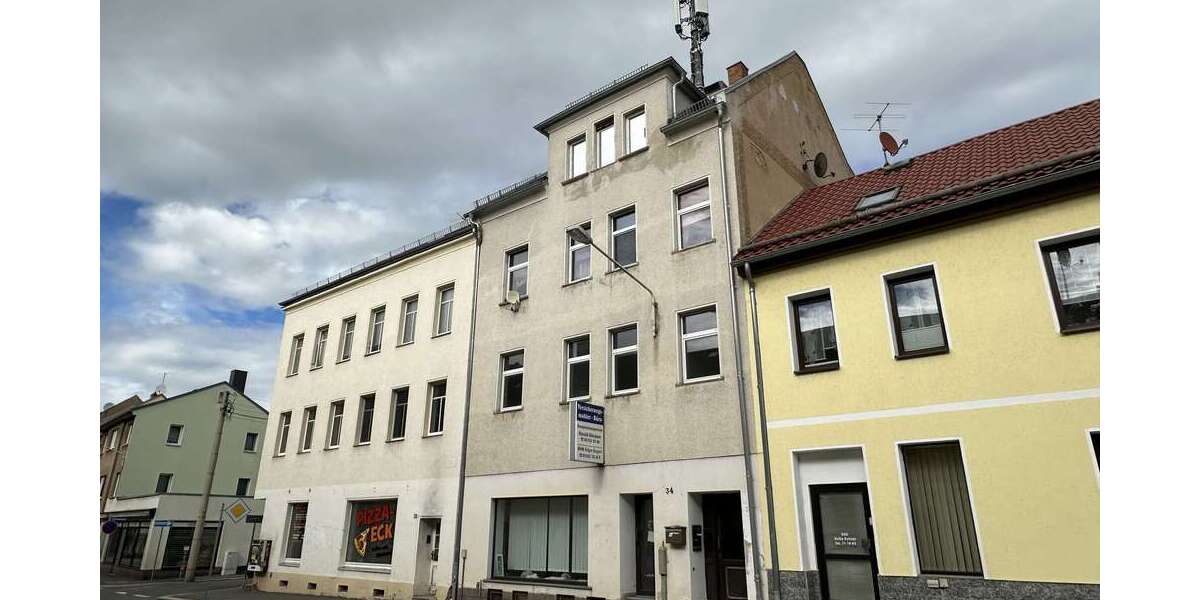 Haus zum Kaufen in Glauchau 210.000 € 242 m² 11 zimmer