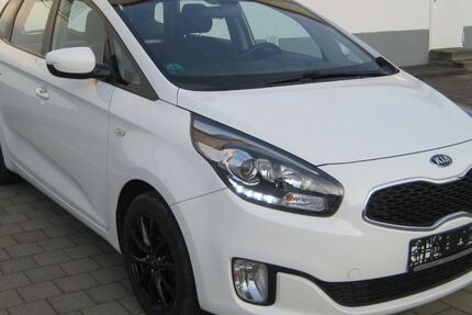 Kia Carens 90.480 km 7.990 &euro; Chemnitz 09125