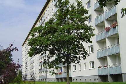 Wohnung Chemnitz Yorckgebiet - 3 Zimmer, 70 m&sup2;, 410&euro; | Angebot:26512093