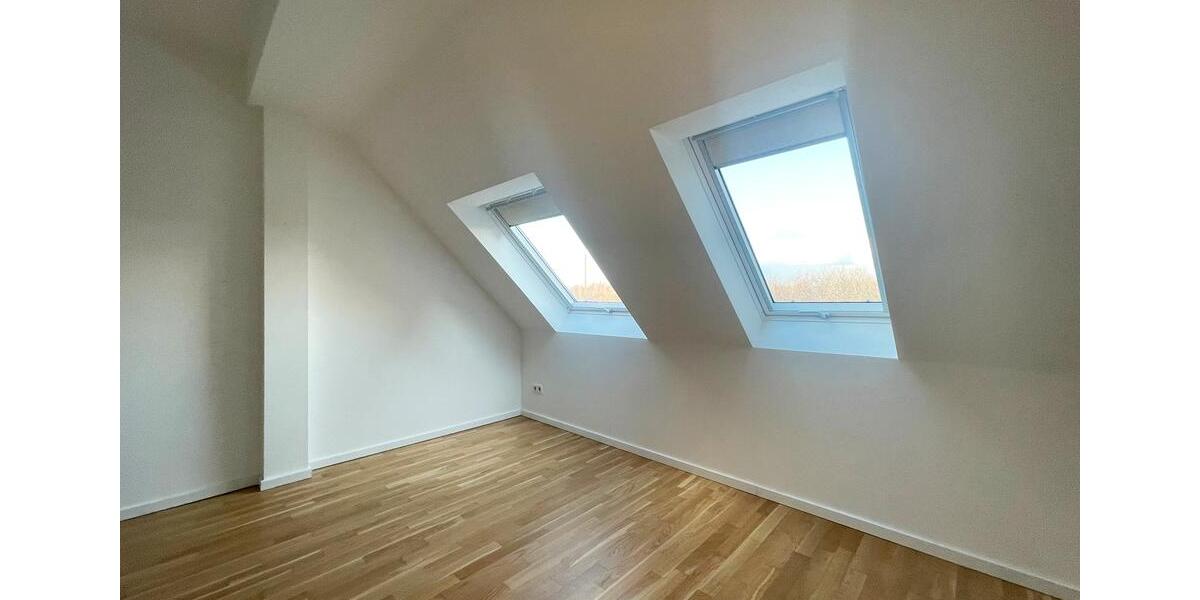 Maisonettenwohnung Chemnitz Borna-Heinersdorf - 5 Zimmer, 128 m&sup2;, 1.400&euro; | Angebot:21936535
