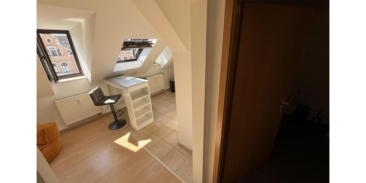 Dachgeschoßwohnung Chemnitz Kapellenberg - 2 Zimmer, 48 m&sup2;, 276&euro; | Angebot:26262072