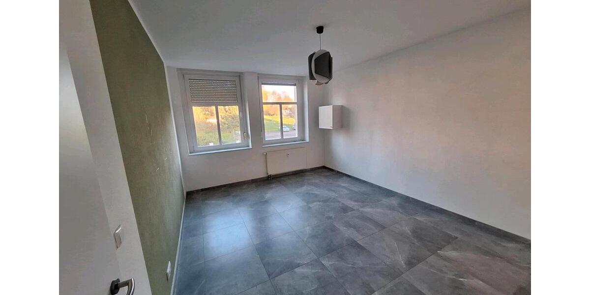 Etagenwohnung Hainichen - 3 Zimmer, 78 m&sup2;, 83.000&euro; | Angebot:23849257