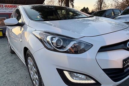Hyundai i30 318.642 km 4.299 &euro; Chemnitz 09125