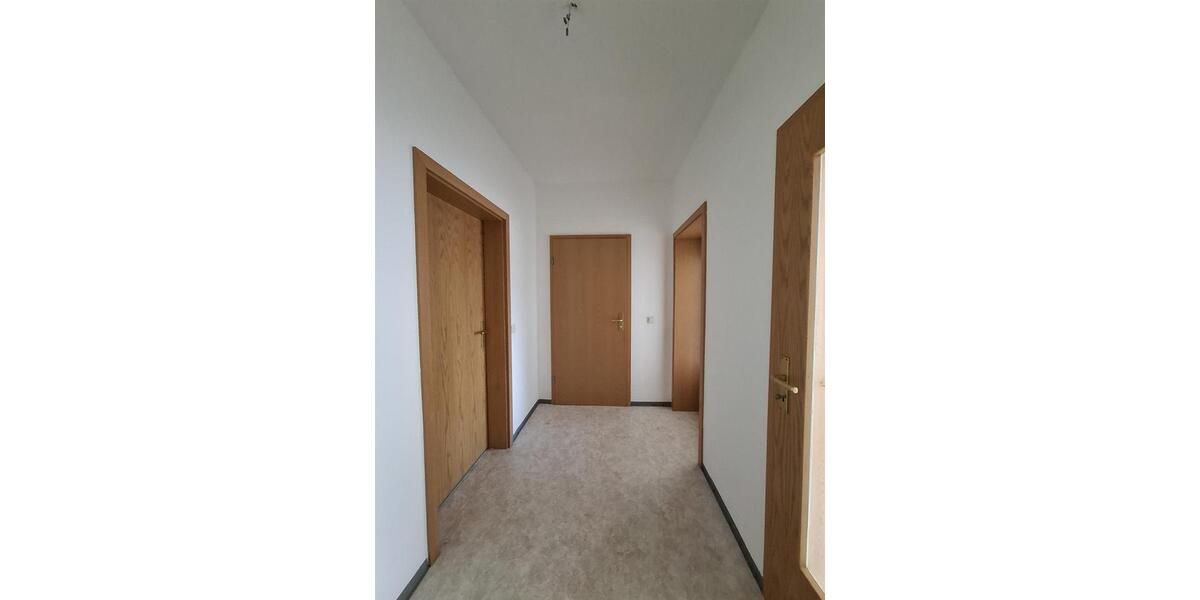 Etagenwohnung Waldheim - 2 Zimmer, 54 m&sup2;, 270&euro; | Angebot:26008174