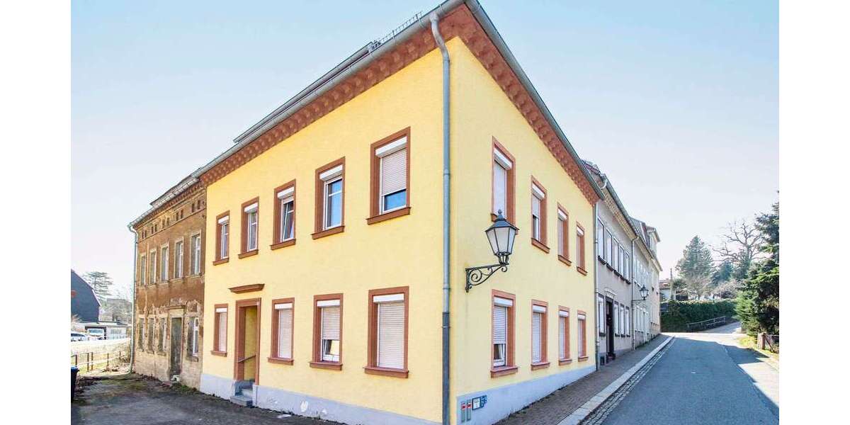 Einfamilienhaus Hainichen - 8 Zimmer, 208 m&sup2;, 55.000&euro; | Angebot:26211680