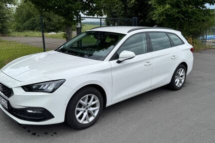Seat Leon 74.000 km 19.000 &euro; Rochlitz 09306