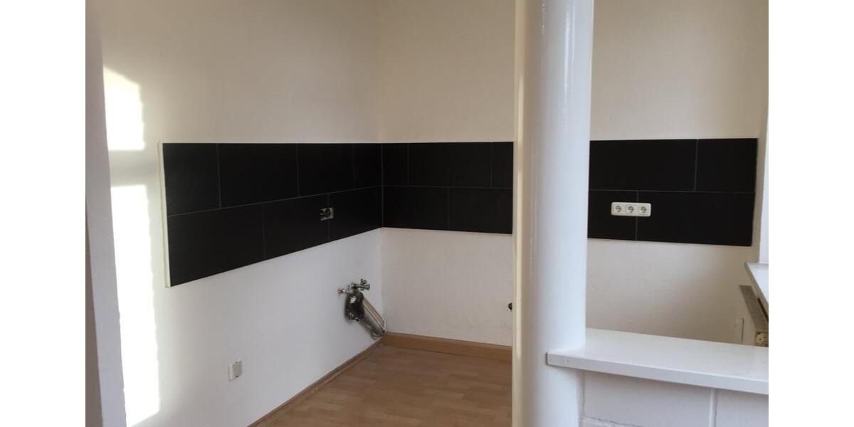 Mehrfamilienhaus, Wohnhaus Reinsdorf - 21 Zimmer, 501 m&sup2;, 365.000&euro; | Angebot:11540420