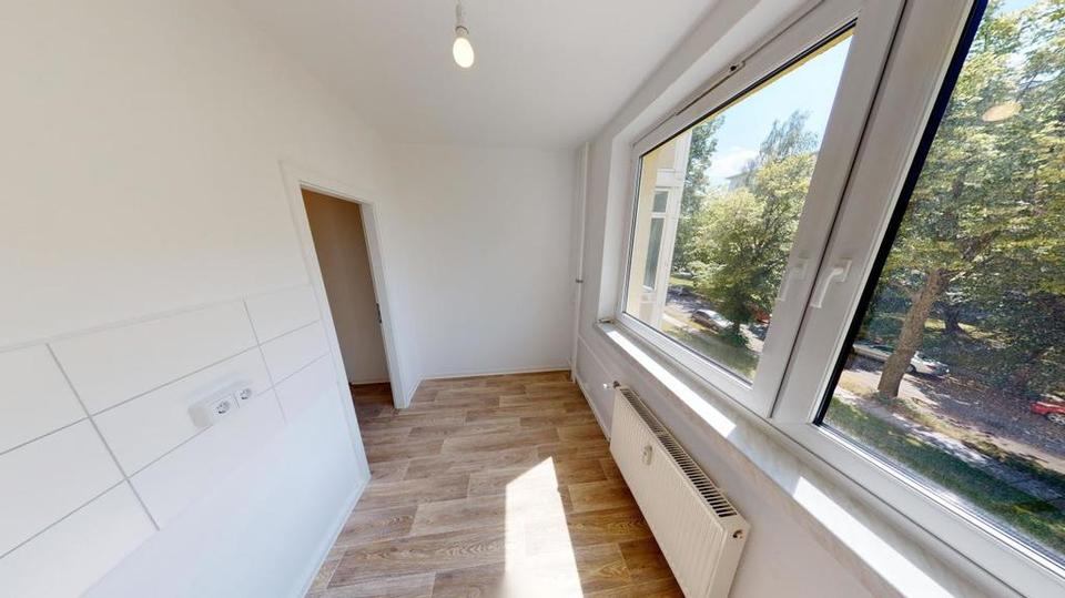 Erdgeschoßwohnung Chemnitz Helbersdorf - 3 Zimmer, 74 m&sup2;, 463&euro; | Angebot:25762660