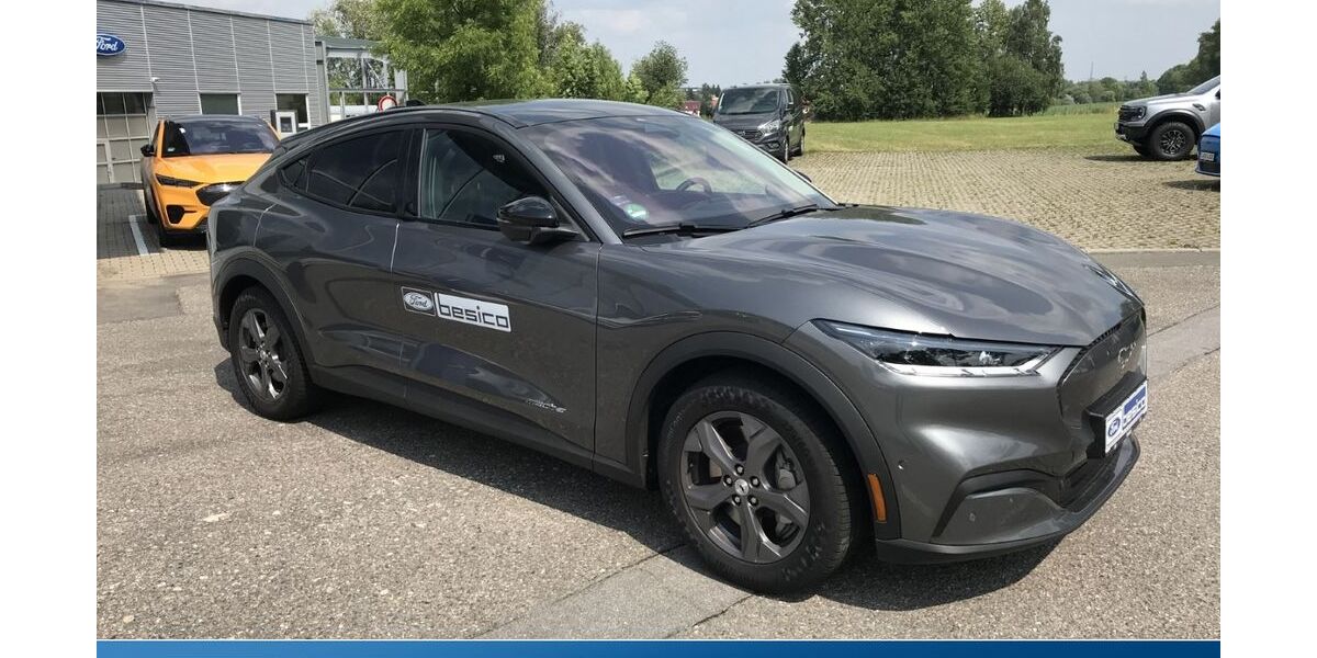 Ford Mustang Mach-E 26.000 km 32.990 € Glauchau 08371