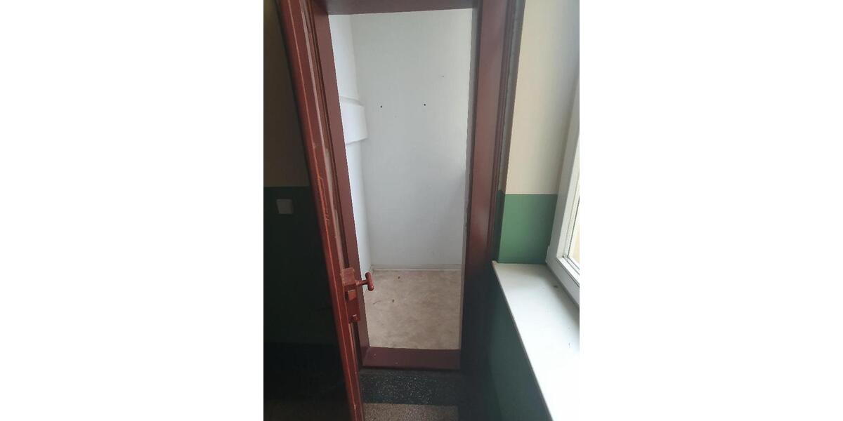 Etagenwohnung Chemnitz Ebersdorf - 1 Zimmer, 41 m&sup2;, 300&euro; | Angebot:24926302