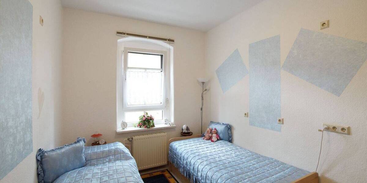 Mehrfamilienhaus, Wohnhaus Oederan Breitenau - 8 Zimmer, 220 m&sup2;, 375.000&euro; | Angebot:25732527