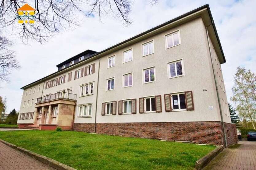 Wohnung zum Kaufen in Chemnitz 33.000 € 43.13 m²