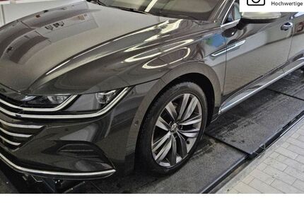 VW Arteon 98.194 km 31.930 € Chemnitz 09113