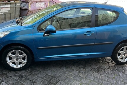 Peugeot 207 65.000 km 5.800 € Meerane 08393