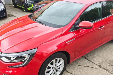 Renault Megane 31.500 km 5.990 &euro; Chemnitz 09114