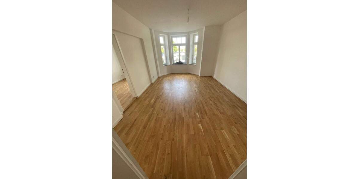 Etagenwohnung Chemnitz Sonnenberg - 3 Zimmer, 83 m&sup2;, 500&euro; | Angebot:26843669
