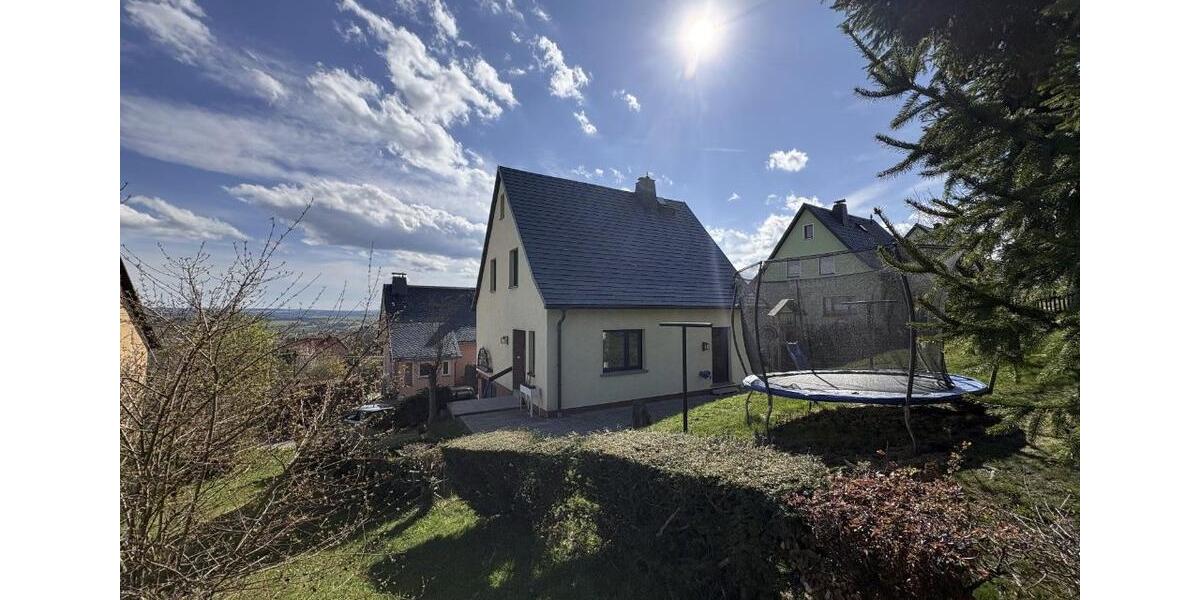 Einfamilienhaus Hohenstein-Ernstthal Ernstthal - 8 Zimmer, 120 m&sup2;, 420.000&euro; | Angebot:27132700