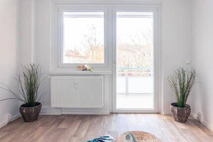 Wohnung Chemnitz Borna-Heinersdorf - 3 Zimmer, 54 m&sup2;, 300&euro; | Angebot:26929897