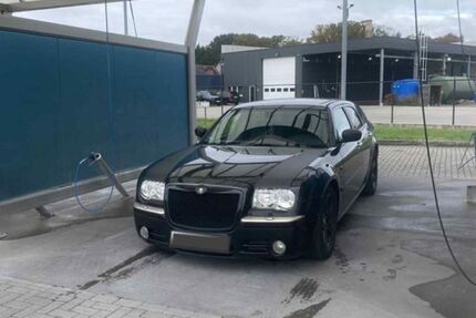 Chrysler 300C 253.000 km 4.500 &euro; Waldheim 04736