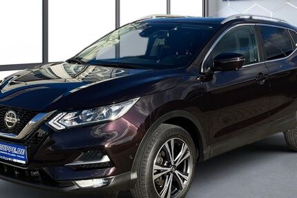 Nissan Qashqai 42.207 km 17.390 &euro; Stollberg 09366