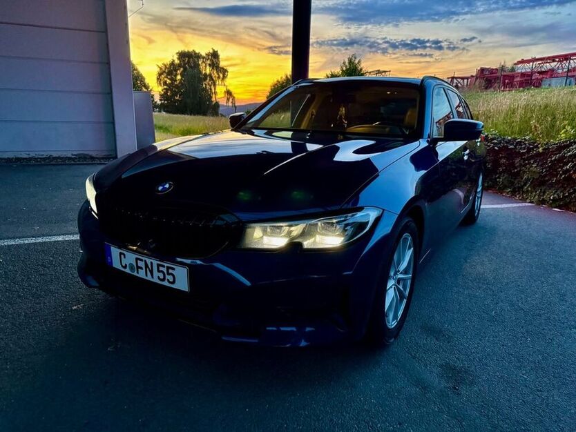 320
