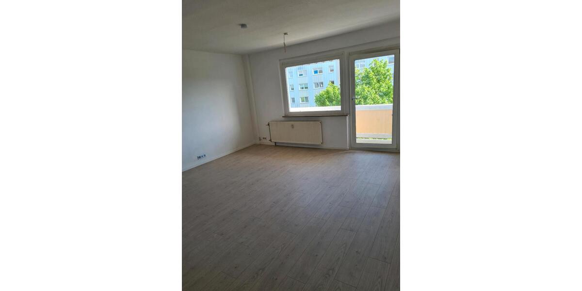Etagenwohnung Chemnitz Rabenstein - 4 Zimmer, 80 m&sup2;, 92.000&euro; | Angebot:26550449