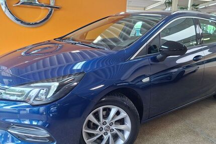 Opel Astra 65.100 km 13.990 &euro; Altmittweida 09648