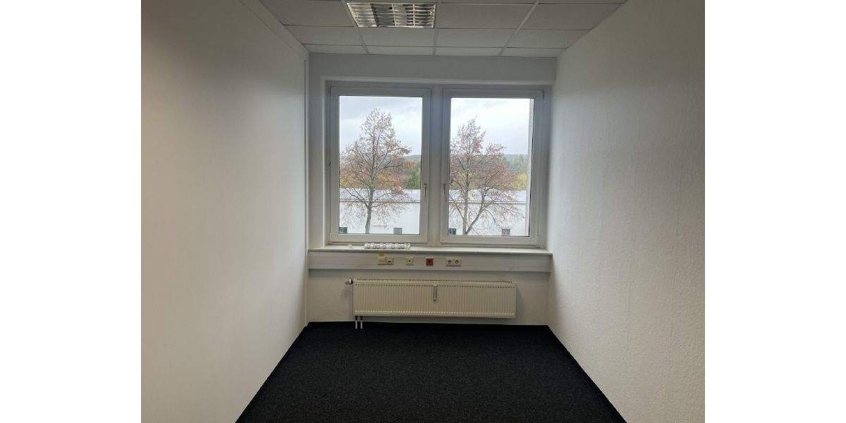 Gewerbeobjekt Mittelbach Mittelbach - 8 Zimmer, 300 m&sup2;, 2.100&euro; | Angebot:25682336
