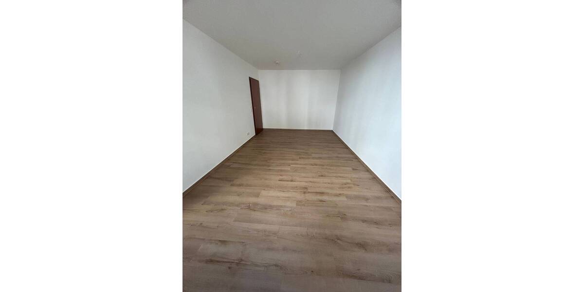 Etagenwohnung Chemnitz Schloßchemnitz - 2 Zimmer, 51 m&sup2;, 330&euro; | Angebot:26378171