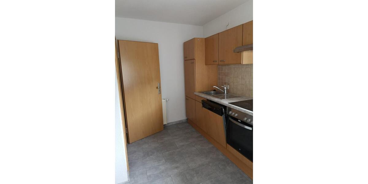 Etagenwohnung Hohenstein-Ernstthal Ernstthal - 2 Zimmer, 67 m&sup2;, 350&euro; | Angebot:25540931