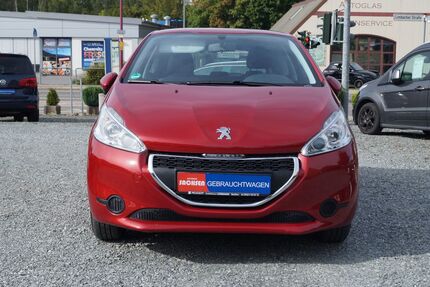 Peugeot 208 82.400 km 5.590 € Chemnitz 09116