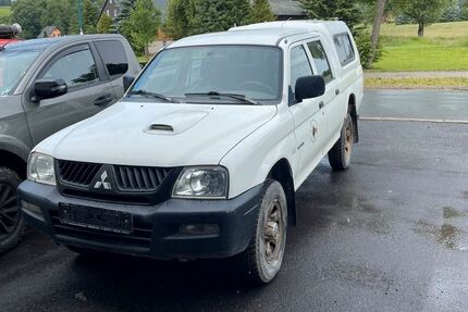 Mitsubishi L200 308.000 km 3.900 &euro; Zwönitz 08297