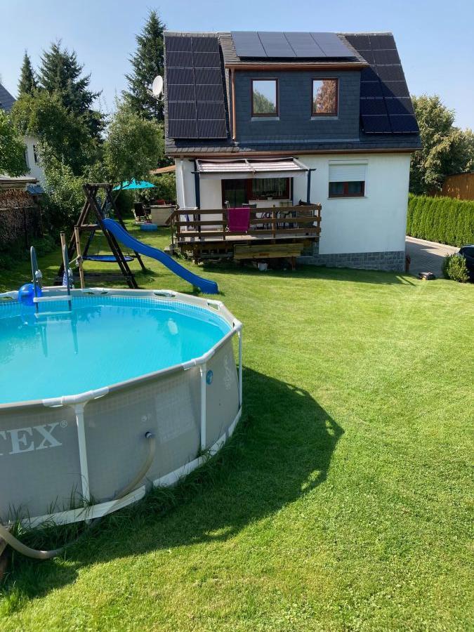 Provisionsfrei* Einfamilienhaus mit EinliegerWohnung und energieeffizienter Ausstattung (Wärmepumpe,PV-Anlage) im grünen Gürtel von StollbergERZ