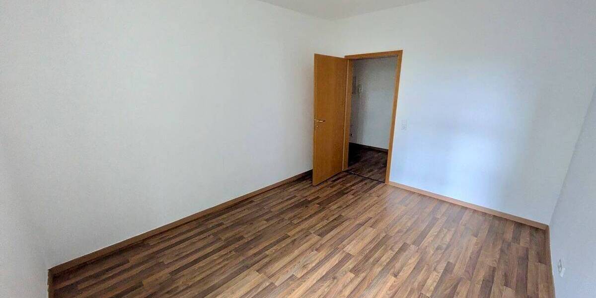 Etagenwohnung Chemnitz Gablenz - 3 Zimmer, 69 m&sup2;, 385&euro; | Angebot:26826444