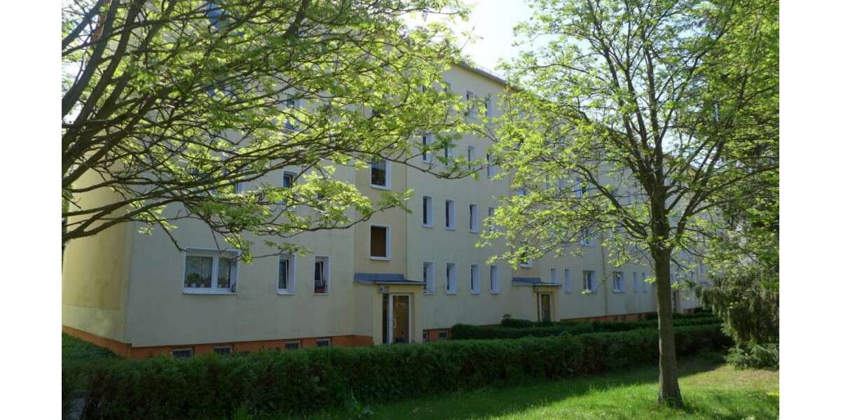 Etagenwohnung Limbach-Oberfrohna Oberfrohna - 2 Zimmer, 51 m&sup2;, 285&euro; | Angebot:26248059