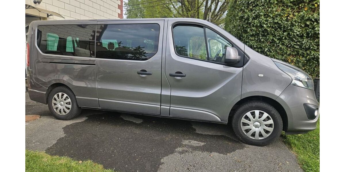 Opel Vivaro 188.562 km 11.500 &euro; Gersdorf 09335