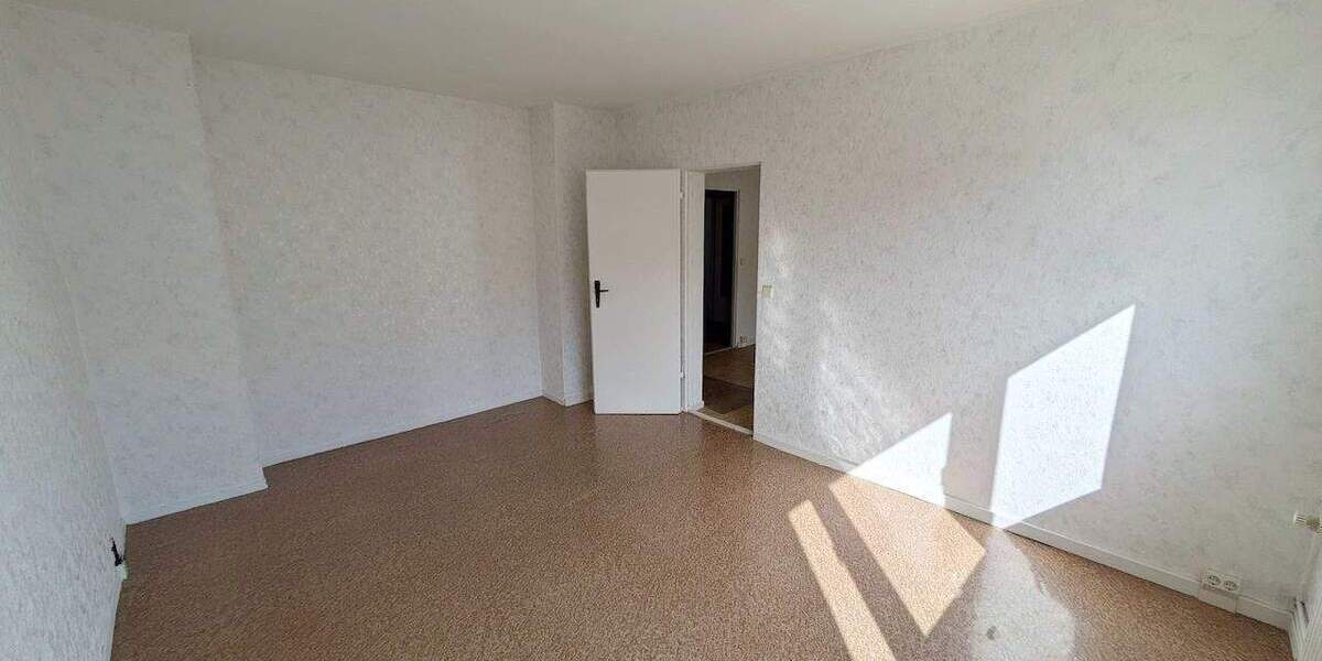 Etagenwohnung Limbach-Oberfrohna Oberfrohna - 2 Zimmer, 49 m&sup2;, 34.300&euro; | Angebot:25629886