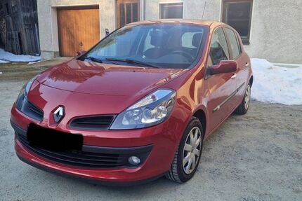 Renault Clio 91.400 km 3.650 &euro; Börnichen 09437