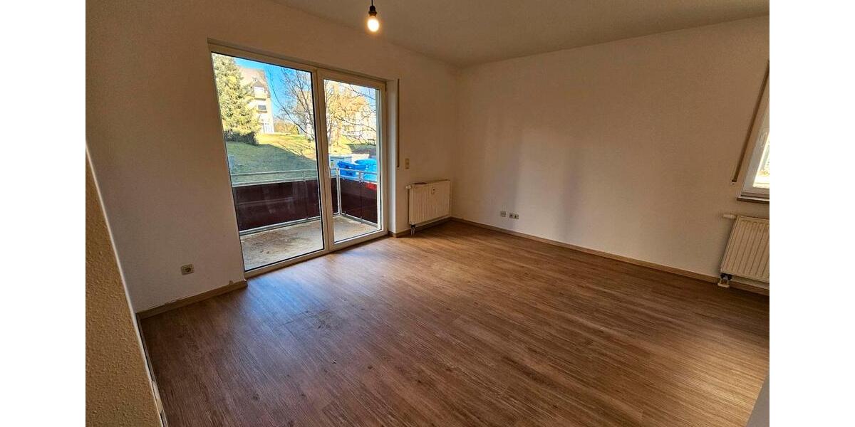 Erdgeschoßwohnung Hartenstein - 1 Zimmer, 32 m&sup2;, 46.000&euro; | Angebot:24693576