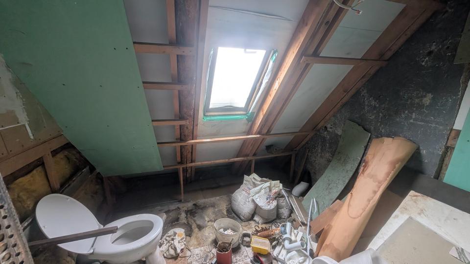 Doppelhaushälfte Lunzenau - 6 Zimmer, 120 m&sup2;, 58.000&euro; | Angebot:24811276
