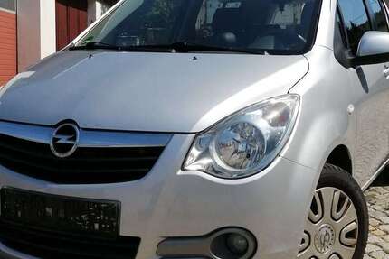 Opel Agila 102.607 km 2.999 € Aue 08280