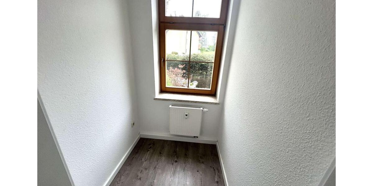 Erdgeschoßwohnung Limbach-Oberfrohna Oberfrohna - 2 Zimmer, 48 m&sup2;, 312&euro; | Angebot:26664451