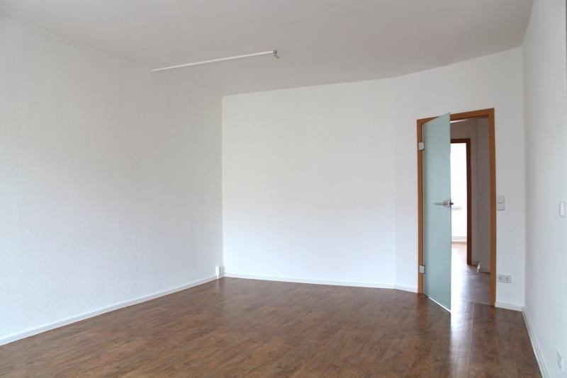 Etagenwohnung Chemnitz Markersdorf - 3 Zimmer, 69 m&sup2;, 404&euro; | Angebot:25365228